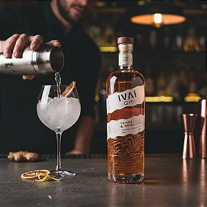 Gin Tangerina E Gengibre Ivai Premium 750ml Tangerina E Gengibre