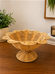 Vaso Decorativo em Fibra Sintética com Pé