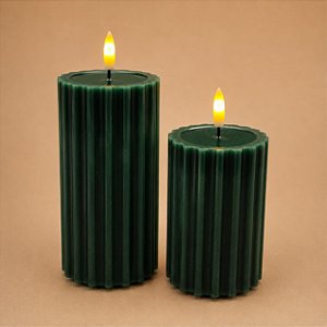 Vela Decorativa LED Verde Canelada – 15 x 7,5 cm