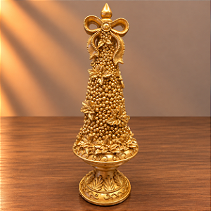 Árvore de Natal Dourada em Resina com Laço e Flores – 42 x 18 cm