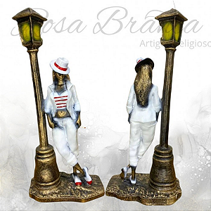 Imagem Premium - Maria Navalha no Poste