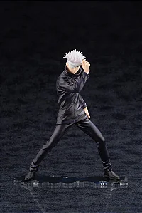 Estátua Satoru Gojo Jujutsu Kaisen 0 1/8 ArtFx J - Original Kotobukiya