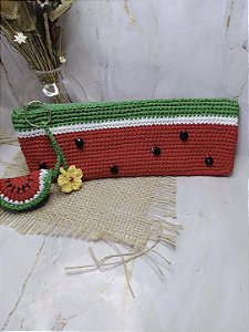 Estojo Multiuso Melancia em Crochê com Forro e Zíper (22 x 8 cm)
