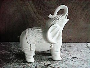 ELEFANTE BEBÊ MÉDIO - 1068