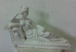DAMA NO DIVÃ - 1240