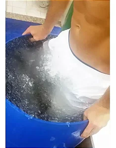 Bombona Aberta Para Banho De Imersão No Gelo E Criolipolise