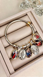 Bracelete com 6 Medalhas Mistas