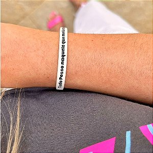 Pulseira Silicone Fina - "Tudo posso naquele que me fortalece" - branca