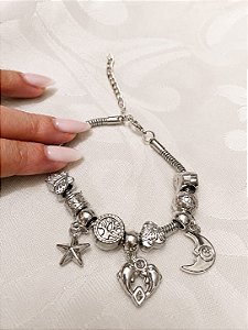 Pulseira com Berloques Folheada a Prata