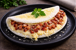 Tapioca Cremosa do Chef - Muçarela, bacon, requeijão