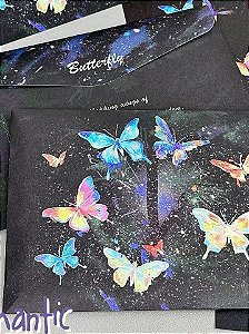 KIT com 4 charmosos envelopes  e 4 papeis para cartas com estampas