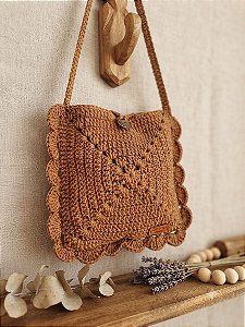 Bolsa de Crochê Artesanal em Caramelo
