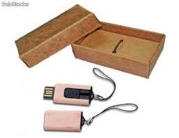 S78 - kit pendrive madeira
