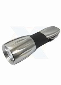 D162 - Lanterna com 8 funções, material de Inox com detalhe emborrachado. Embalagem caixinha branca.