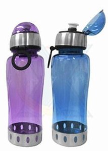 D22 - Squeeze de acrílico com bico, capacidade 600 ml. Obs.: Cores sortidas.