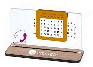 Calendario permanente Base de mdf e corpo acrilico