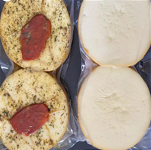 Queijo Provoleto e Queijo Trufado com Tomate Seco