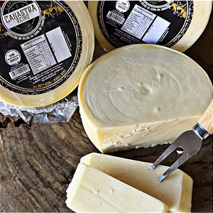 Queijo Minas Artesanal