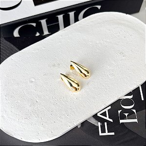 Brinco Gota Banhada Ouro