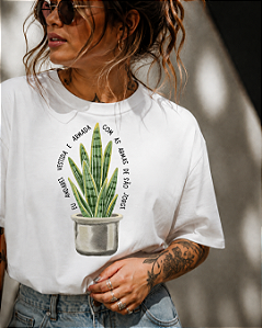 Camiseta Vestida e Armada