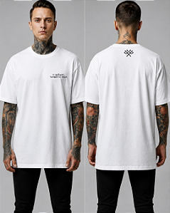 Camiseta Silêncio Também é Reza