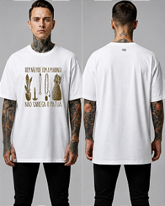 Camiseta Quem não pode com Mandinga não carrega Patuá