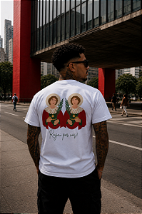 Camiseta Cosme e Damião Rogai por nós