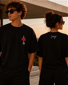 Camiseta Rosa e Tridente Exú