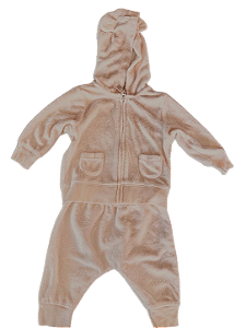 TAM 3 meses. Carter's. Conjunto branco atoalhado