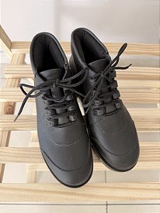 Bota feminina preta, Marca Melissa, TAM 35