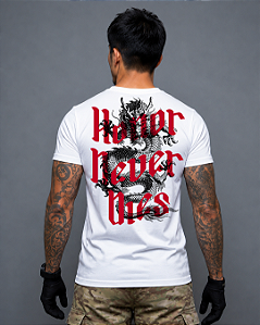 Camiseta Ronin Apparel Dragon Sakura Branca com Estampa nas Costas