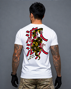 Camiseta Join or Die Ronin Apparel Branca com Estampa nas Costas