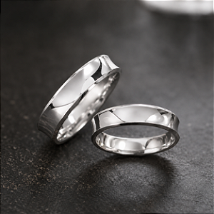 Aliança de Prata 925 Côncava com Bordas Chanfradas 6mm