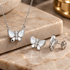 Conjunto Borboleta de Prata 925 com Madrepérola e Zircônias