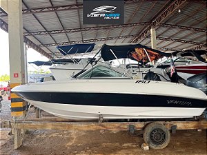 Lancha Ventura 18 pés com motor Yamaha 90hp 4T