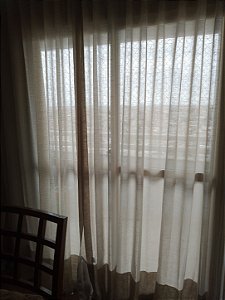 Cortina de Linho Gaze: Elegância e Leveza Sob Medida Jamb lar cortinas
