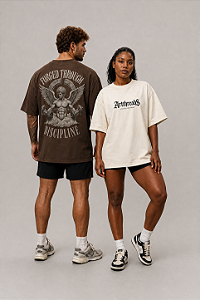 Camiseta Oversized Forged Through Discipline – Artthreads™