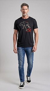 Camiseta Anticomunista – Cachorro Marcando Território