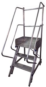 Escada Plataforma Trepadeira NR12 – 2 Degraus