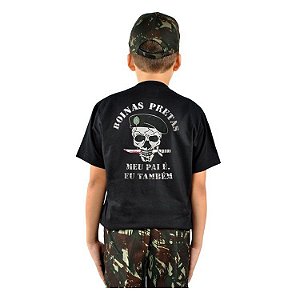 Camiseta Infantil Estampada Boinas Pretas