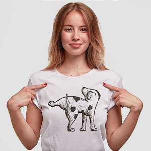 Camiseta Baby Look Cachorro Fazendo Xixi