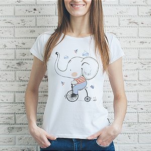 Camiseta Baby Look Elefante - Modelo 3