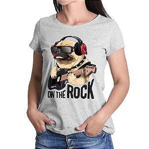 Camiseta Baby Look Pug On The Rock