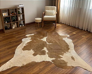 Tapete de couro Bovino Marrom Malhado 2,05x2,40
