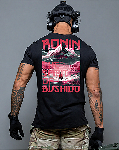 Camiseta Spirit of Bushido Ronin Apparel Preta com Estampa nas Costas