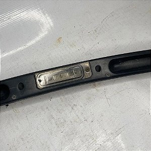 Moldura Tampa Traseira Ford Fiesta Hatch Com Luz