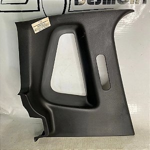 Moldura Acabamento Coluna Esquerda Fiat Strada 2022 Original