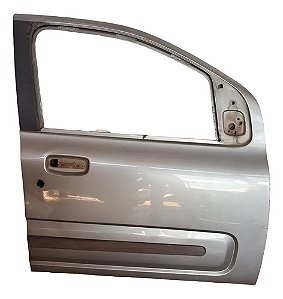 Porta Dianteira Passageiro Fiat Uno Vivace 2011/2018 4p Dianteira Direita Cinza
