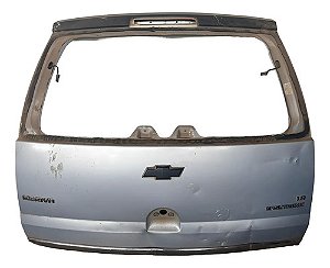 Tampa Traseira Porta-malas Meriva Com Detalhes Prateado
