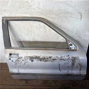 Porta Direita Carona Renault 19 95/98 2p Detalhes Arco Dianteira Direita - Carona Cinza